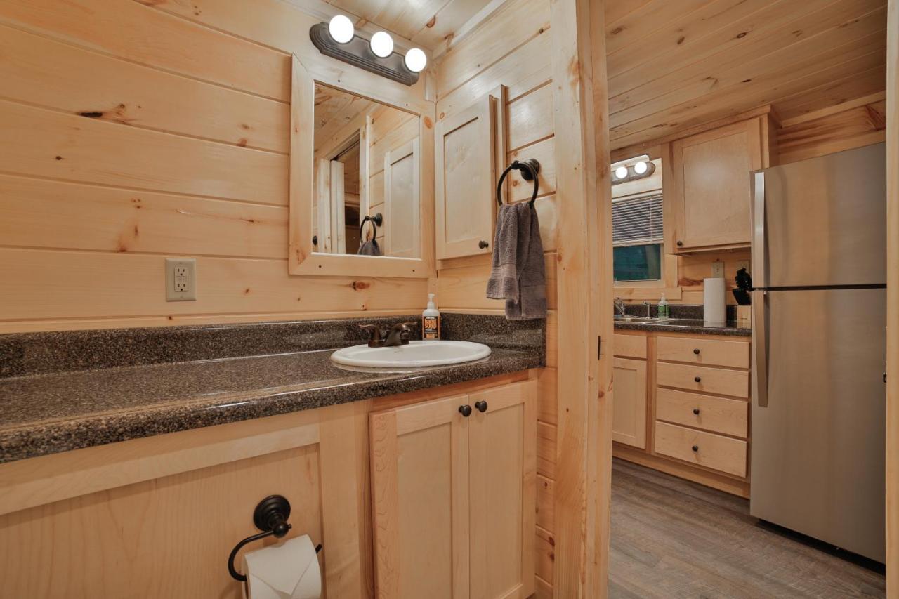 Ernie Cabin Wauhatchie Woodlands Tiny Cabin Chattanooga Eksteriør billede